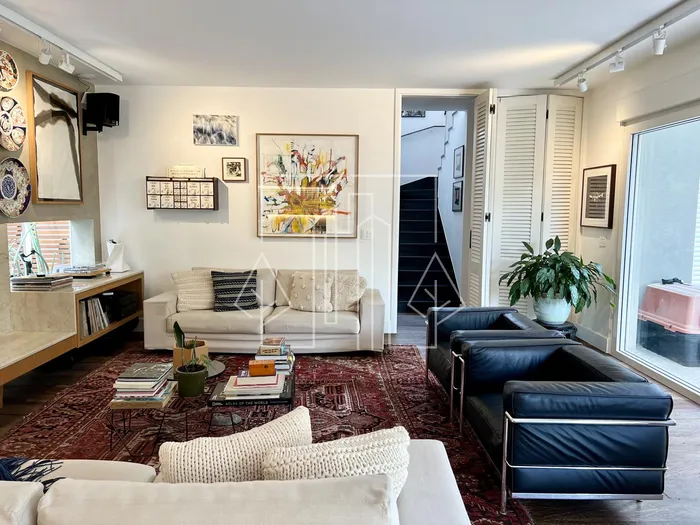 Casa com 1 suítes à venda em Pacaembu, São Paulo, por R$ 3.800.000 Imagem 3