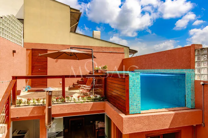 Casa com 3 suítes à venda em Planalto Paulista, São Paulo, por R$ 2.250.000