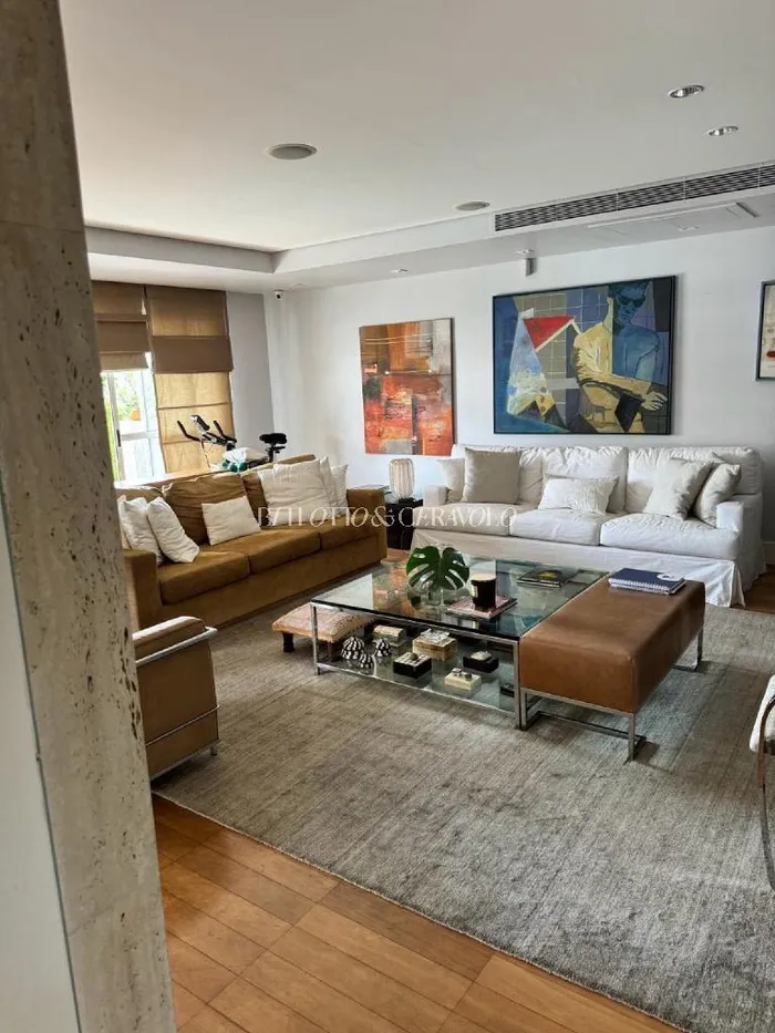 Apartamento com 2 suítes à venda em Vila Nova Conceição, São Paulo, por R$ 6.300.000