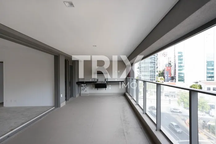 Apartamento com 3 suítes à venda em Vila Olímpia, São Paulo, por R$ 4.200.000 Imagem 2