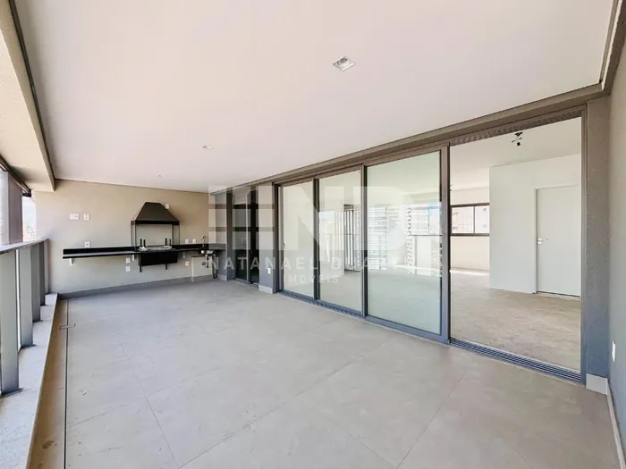 Apartamento com 3 suítes à venda em Vila Nova Conceição, São Paulo, por R$ 4.500.000 Imagem 3