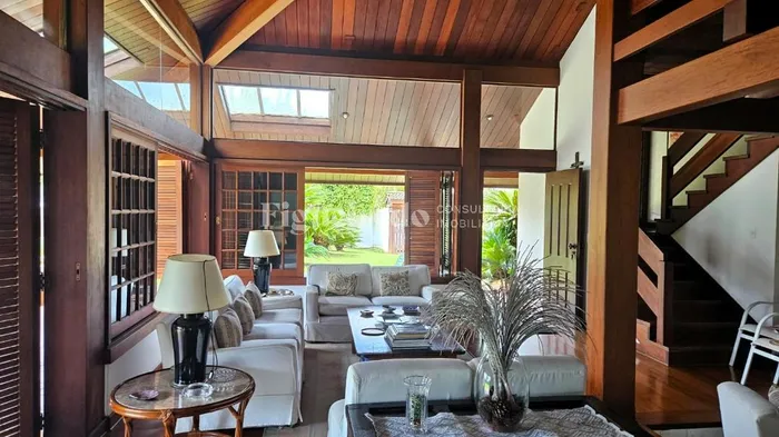 Casa de condomínio com 1 suítes à venda em Jardim Acapulco, Guarujá, por R$ 2.400.000 Imagem 2