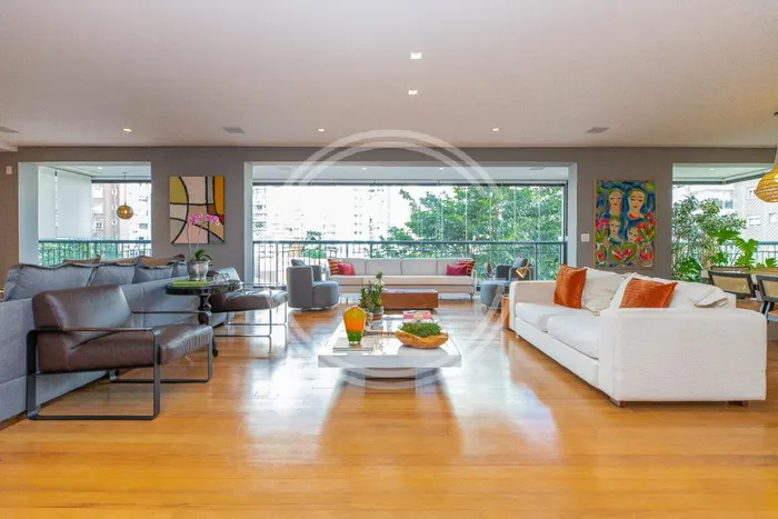 Apartamento com 3 suítes à venda em Vila Nova Conceição, São Paulo, por R$ 9.300.000