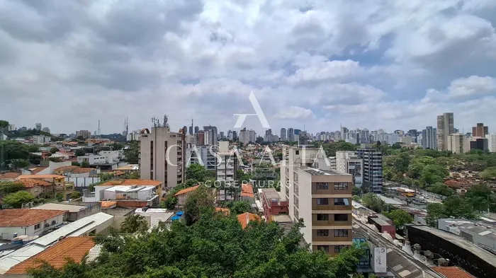 Cobertura com 1 suítes à venda em Vila Madalena, São Paulo, por R$ 2.200.000