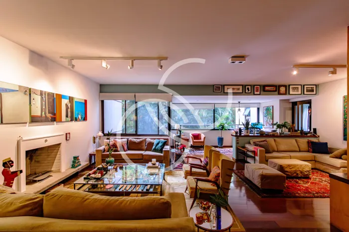 Apartamento com 3 suítes à venda em Real Parque, São Paulo, por R$ 2.000.000 Imagem 2