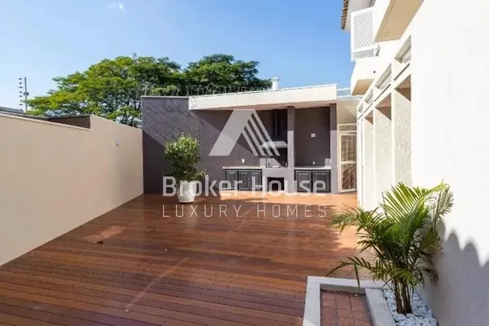 Casa de condomínio com 4 suítes à venda em Morumbi, São Paulo, por R$ 2.700.000 Imagem 2