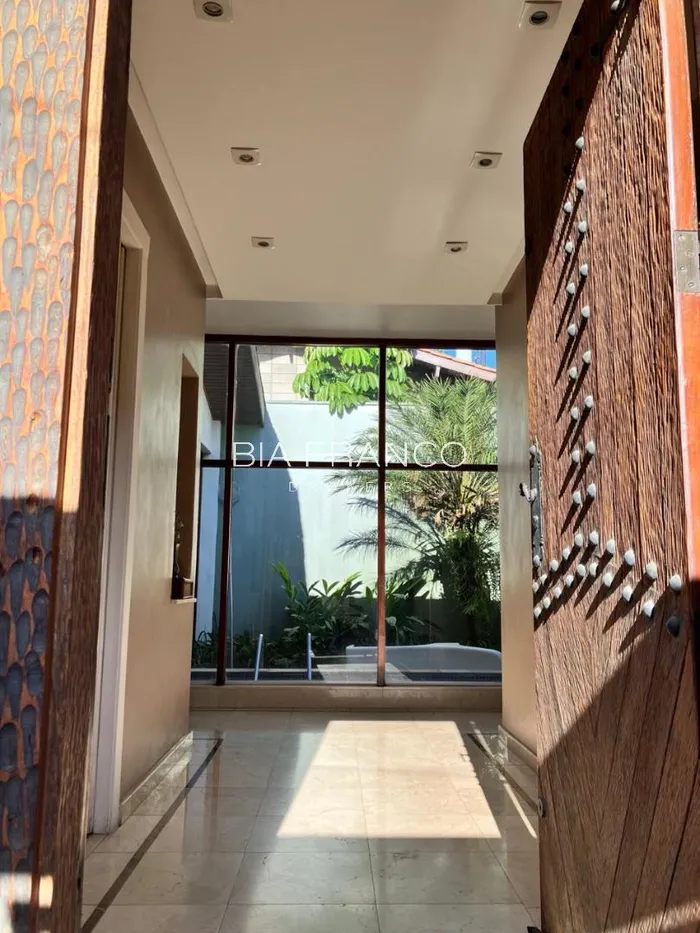 Casa com 2 suítes à venda em Jardim Luzitânia, São Paulo, por R$ 4.500.000 Imagem 3