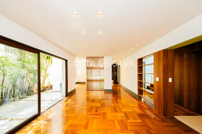 Casa com 3 suítes à venda em Alto de Pinheiros, São Paulo, por R$ 6.500.000 Imagem 3