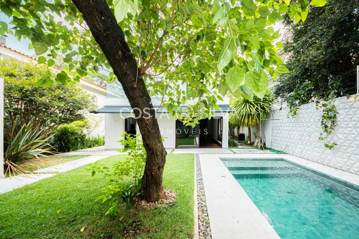 Casa com 3 suítes à venda em Alto de Pinheiros, São Paulo, por R$ 6.500.000