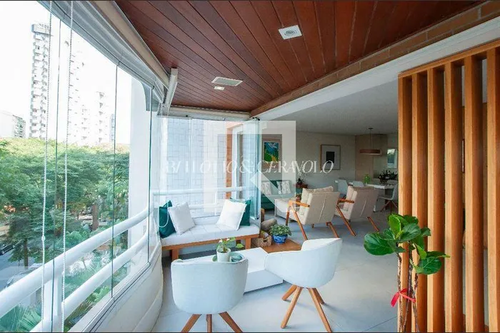Apartamento com 1 suítes à venda em Alto de Pinheiros, São Paulo, por R$ 3.100.000