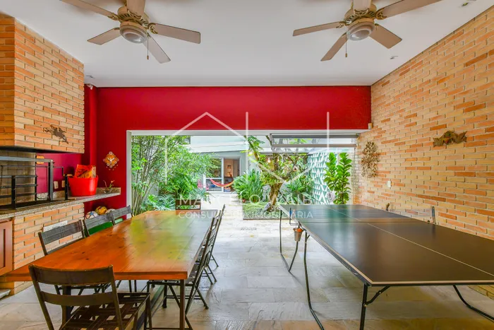 Casa com 1 suítes à venda em Jardim Luzitânia, São Paulo, por R$ 6.200.000 Imagem 2