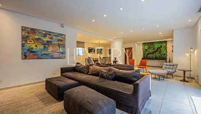 Casa com 3 suítes à venda em Alto de Pinheiros, São Paulo, por R$ 4.400.000 Imagem 2