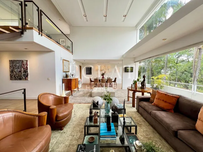 Casa com 4 suítes à venda em Alto de Pinheiros, São Paulo, por R$ 8.970.000