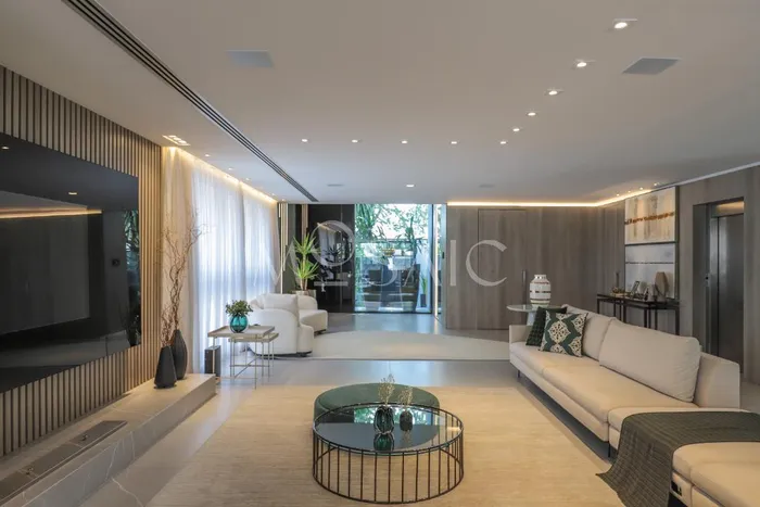 Casa com 4 suítes à venda em Jardim Guedala, São Paulo, por R$ 17.000.000 Imagem 2