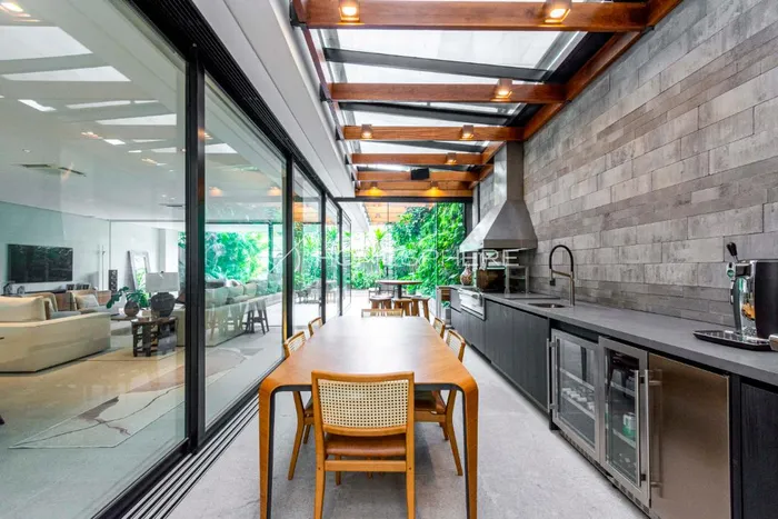 Casa de condomínio com 4 suítes à venda em Jardim Paulistano, São Paulo, por R$ 18.990.000 Imagem 2