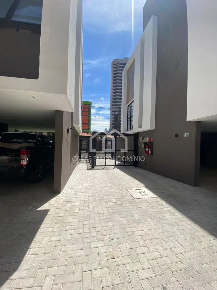 Casa de condomínio com 2 suítes à venda em Campo Belo, São Paulo, por R$ 2.420.000 Imagem 3