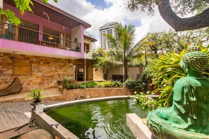 Casa com 2 suítes à venda em Alto De Pinheiros, São Paulo, por R$ 8.000.000