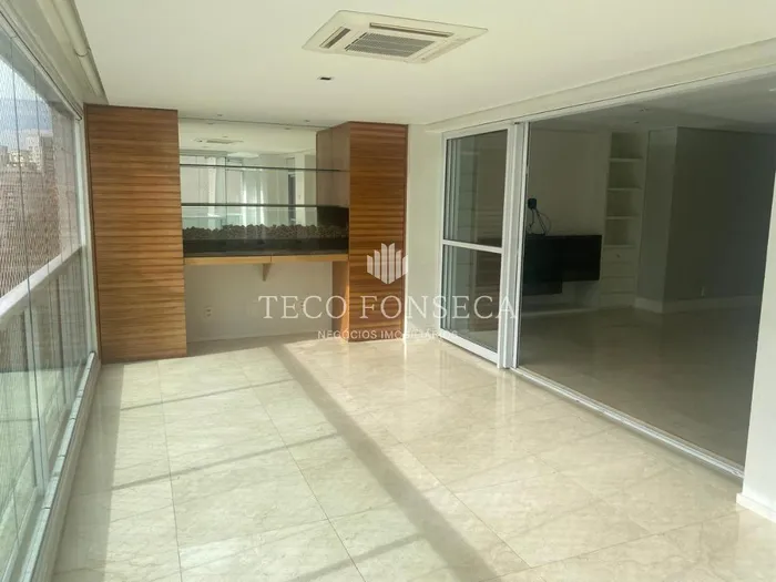 Apartamento com 3 suítes à venda em Moema, São Paulo, por R$ 4.200.000 Imagem 3