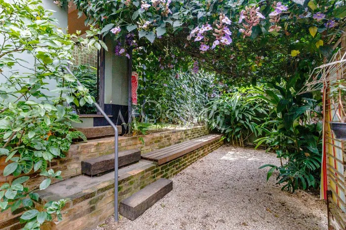 Casa de vila com 2 suítes à venda em Sumarezinho, São Paulo, por R$ 3.990.000 Imagem 2