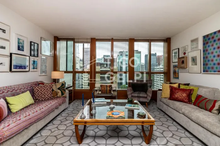 Apartamento com 3 suítes à venda em Jardim América, São Paulo, por R$ 3.780.000