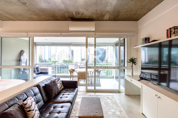 Apartamento com 1 suítes à venda em Vila Olímpia, São Paulo, por R$ 1.350.000 Imagem 3