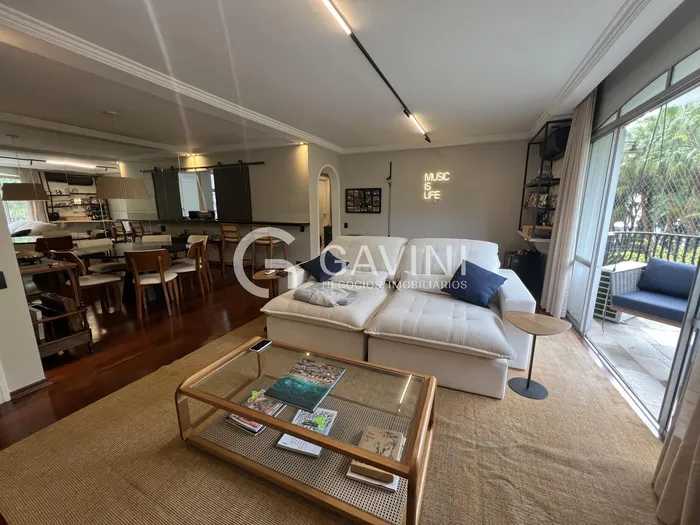 Apartamento com 1 suítes à venda em Real Parque, São Paulo, por R$ 1.300.000