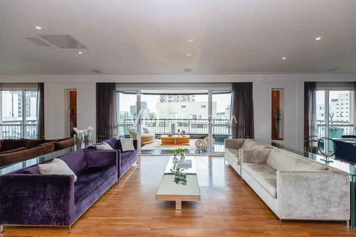 Apartamento com 3 suítes à venda em Moema, São Paulo, por R$ 6.990.000 Imagem 2