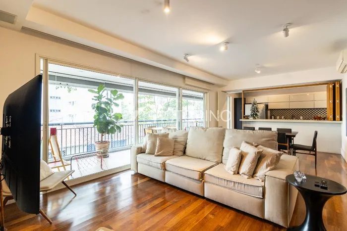 Apartamento com 3 suítes à venda em Itaim Bibi, São Paulo, por R$ 4.850.000