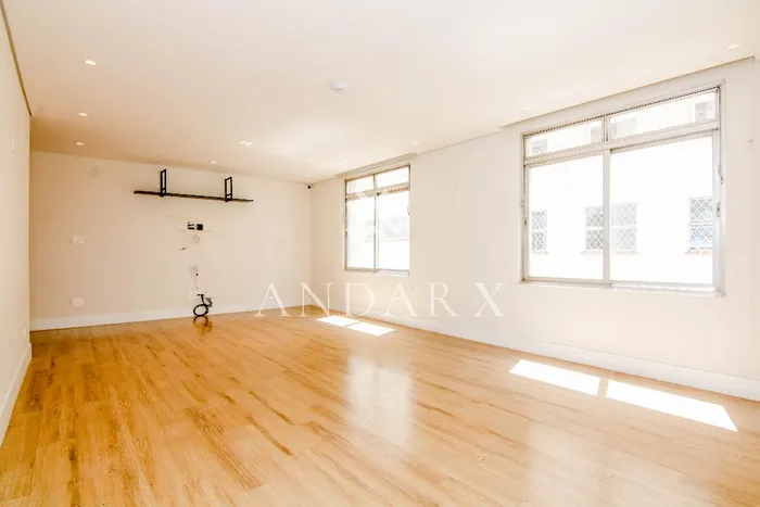 Apartamento com 3 suítes à venda em Higienópolis, São Paulo, por R$ 2.400.000 Imagem 2