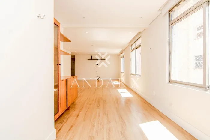 Apartamento com 3 suítes à venda em Higienópolis, São Paulo, por R$ 2.400.000 Imagem 3