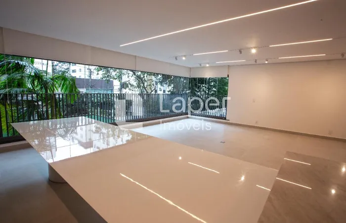 Apartamento com 3 suítes à venda em Paraíso, São Paulo, por R$ 3.990.000