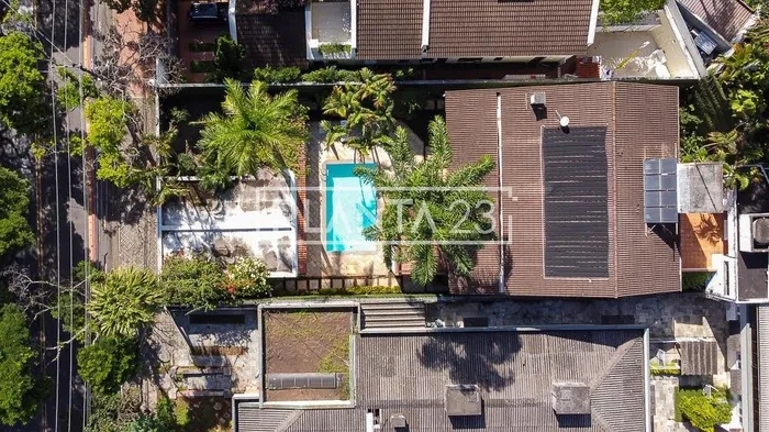 Casa com 2 suítes à venda em Alto de Pinheiros, São Paulo, por R$ 3.499.000 Imagem 2