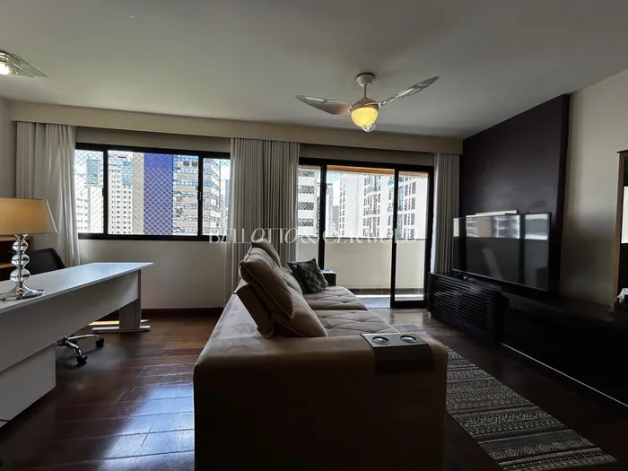 Apartamento com 1 suítes à venda em Moema Pássaros, São Paulo, por R$ 1.650.000 Imagem 3