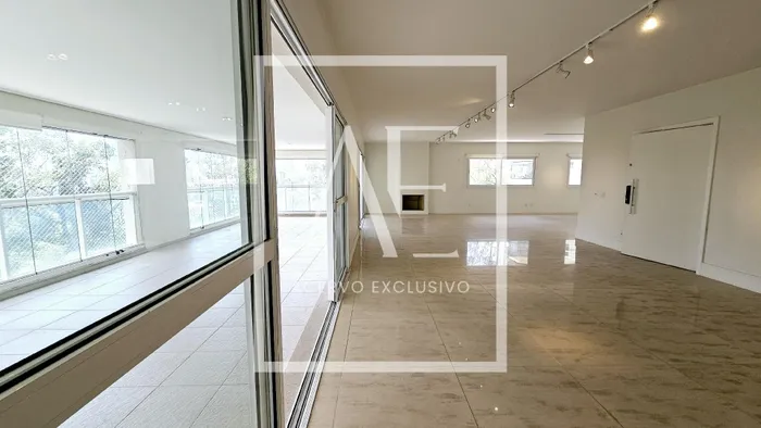 Apartamento com 4 suítes à venda em Panamby, São Paulo, por R$ 4.990.000 Imagem 2