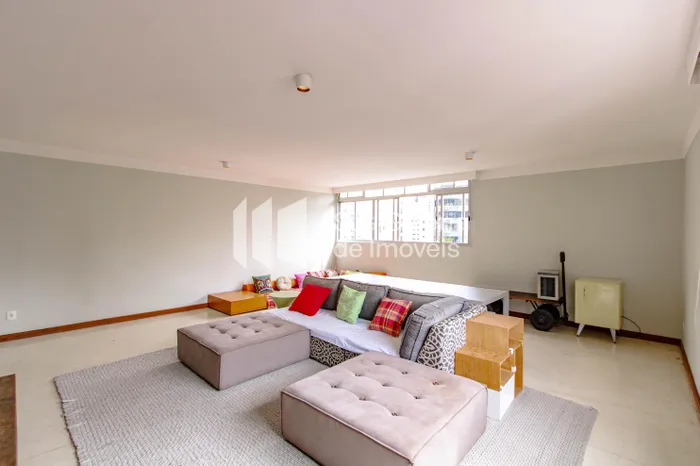 Apartamento com 2 suítes à venda em Jardim América, São Paulo, por R$ 2.600.000 Imagem 3