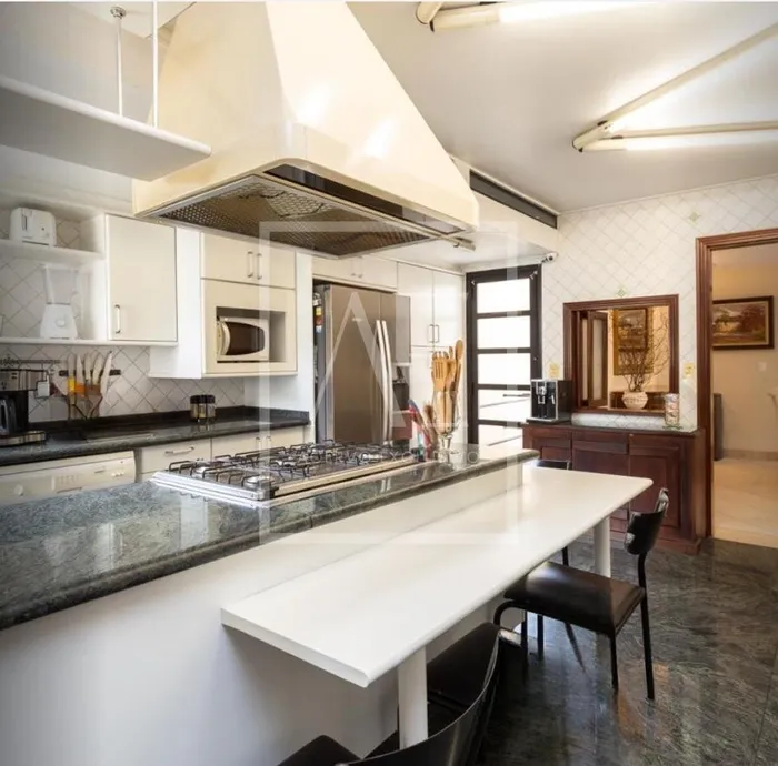 Casa de condomínio com 2 suítes à venda em Cidade Jardim, São Paulo, por R$ 4.590.000 Imagem 3