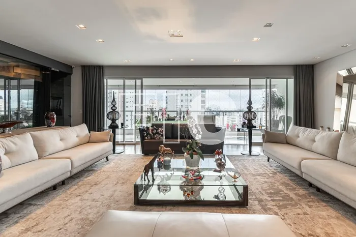 Apartamento com 4 suítes à venda em Campo Belo, São Paulo, por R$ 8.200.000