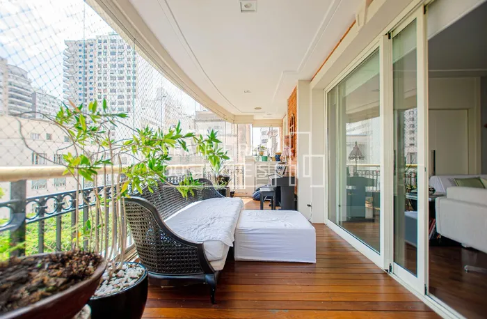 Apartamento com 3 suítes à venda em Perdizes, São Paulo, por R$ 3.900.000 Imagem 2