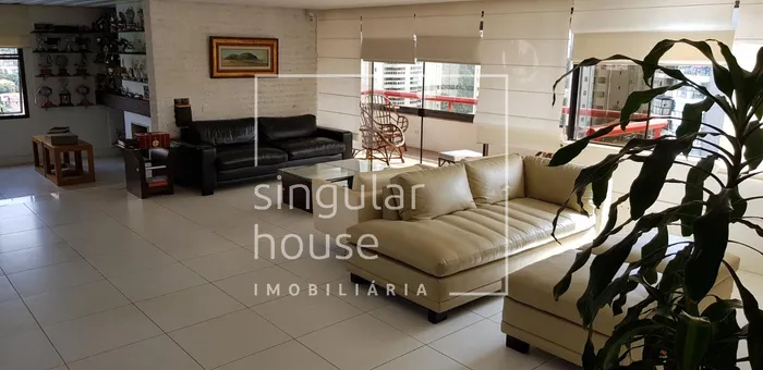 Apartamento com 3 suítes à venda em Campo Belo, São Paulo, por R$ 3.200.000