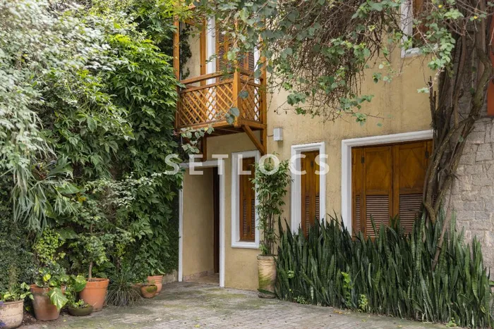 Casa de vila com 2 suítes à venda em Jardim América, São Paulo, por R$ 5.000.000