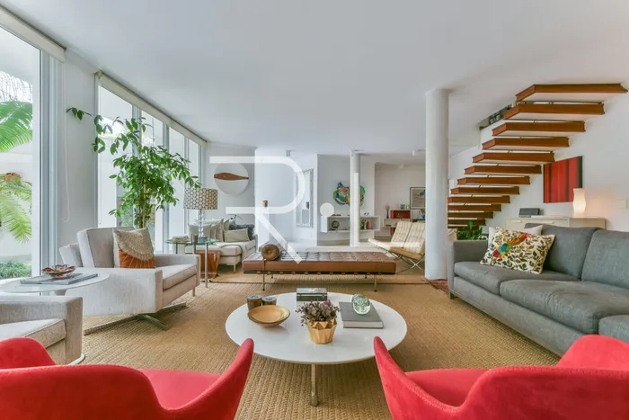 Casa com 1 suítes à venda em Alto de Pinheiros, São Paulo, por R$ 5.900.000