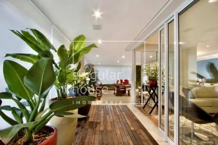 Apartamento com 4 suítes à venda em Campo Belo, São Paulo, por R$ 7.900.000 Imagem 3