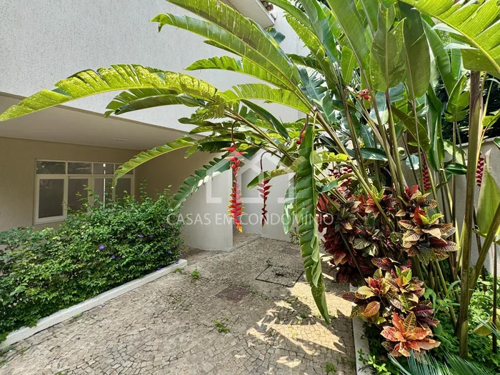 Casa de condomínio com 4 suítes à venda em Morumbi, São Paulo, por R$ 2.700.000 Imagem 3