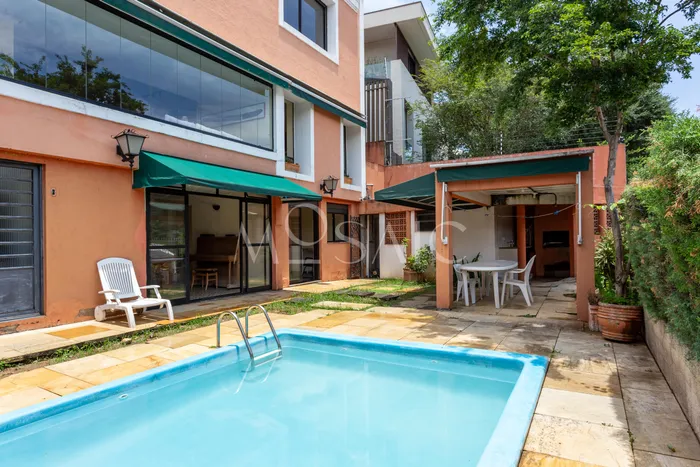 Casa com 4 suítes à venda em Pacaembu, São Paulo, por R$ 3.500.000 Imagem 3