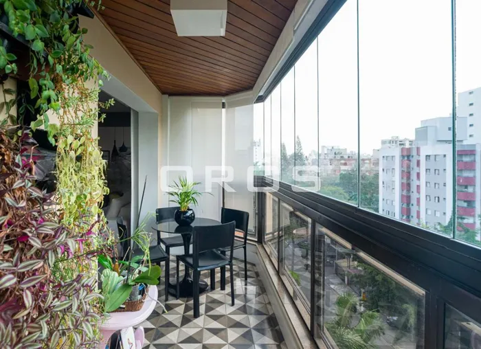Apartamento com 3 suítes à venda em Moema, São Paulo, por R$ 3.000.000 Imagem 3