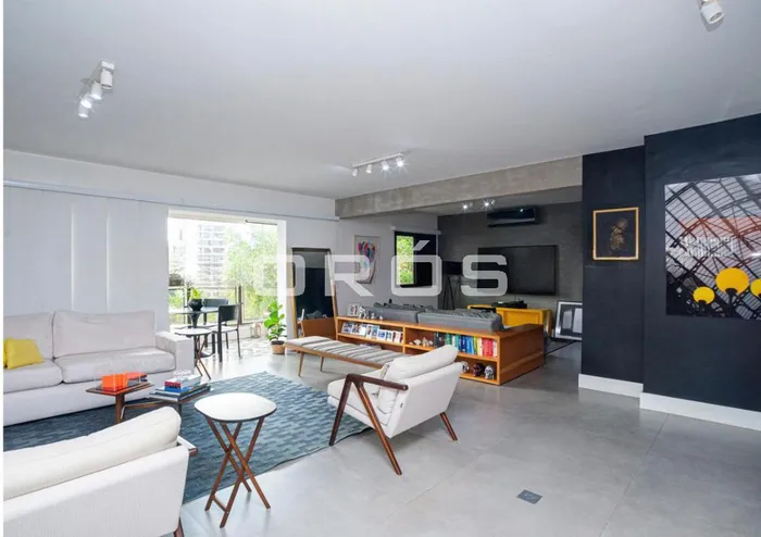 Apartamento com 3 suítes à venda em Moema, São Paulo, por R$ 3.000.000