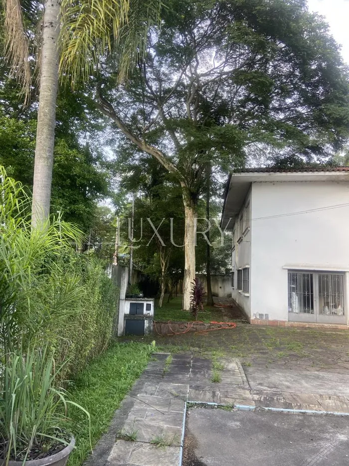 Casa com 2 suítes à venda em Jardim Europa, São Paulo, por R$ 15.000.000 Imagem 2