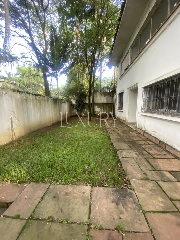 Casa com 2 suítes à venda em Jardim Europa, São Paulo, por R$ 15.000.000 Imagem 3