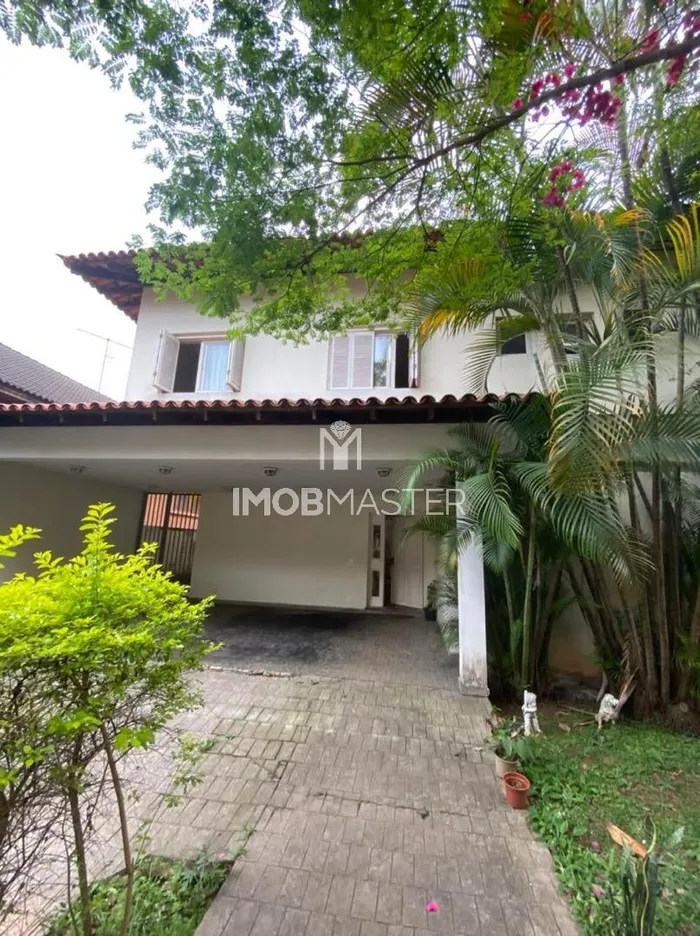 Casa com 5 suítes à venda em Morumbi, São Paulo, por R$ 2.200.000