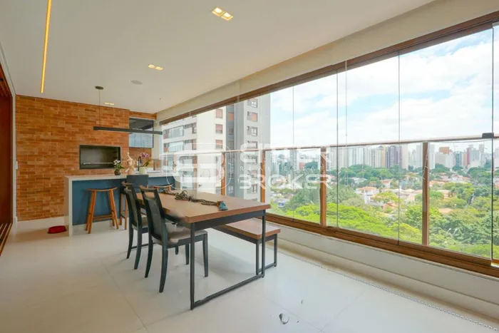 Apartamento com 3 suítes à venda em Campo Belo, São Paulo, por R$ 3.600.000 Imagem 2